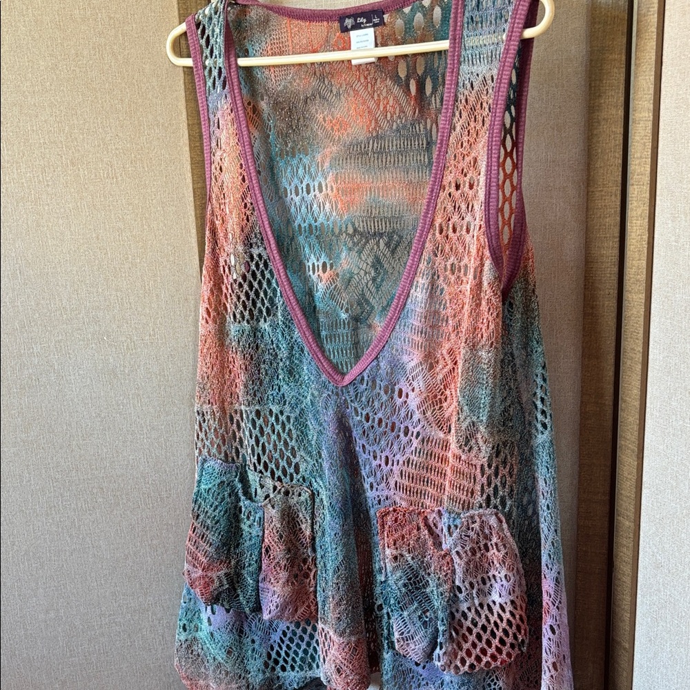 FINAL MARKDOWN Lily Multicolor Knit vest large